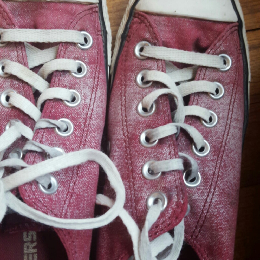 Frosted Burgundy Converse - Picture 8 of 9